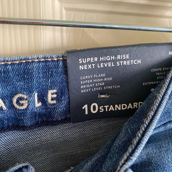 American Eagle Outfitters Blue Flare Jeans - Picture 2 of 4